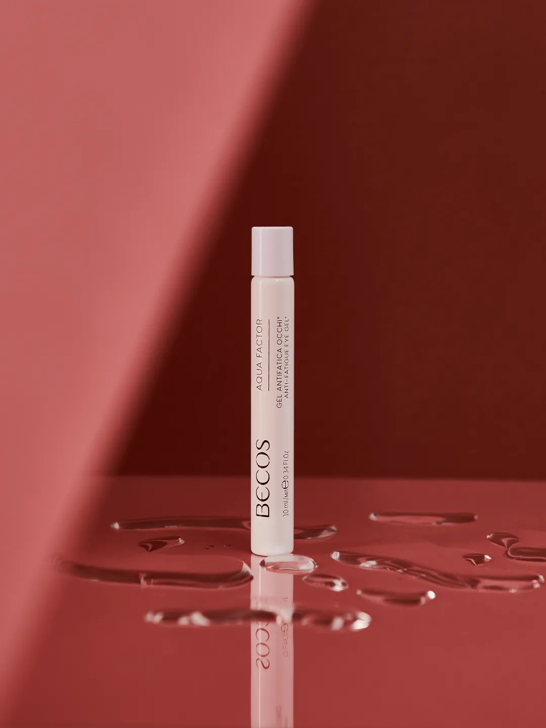 Il gel contorno occhi idratante di Becos.